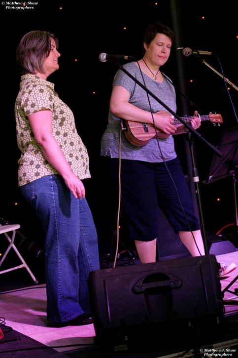 Razz Up-Steyning Festival-The Cheer Up Mollies-©Matthew J. Shaw Photographers-012